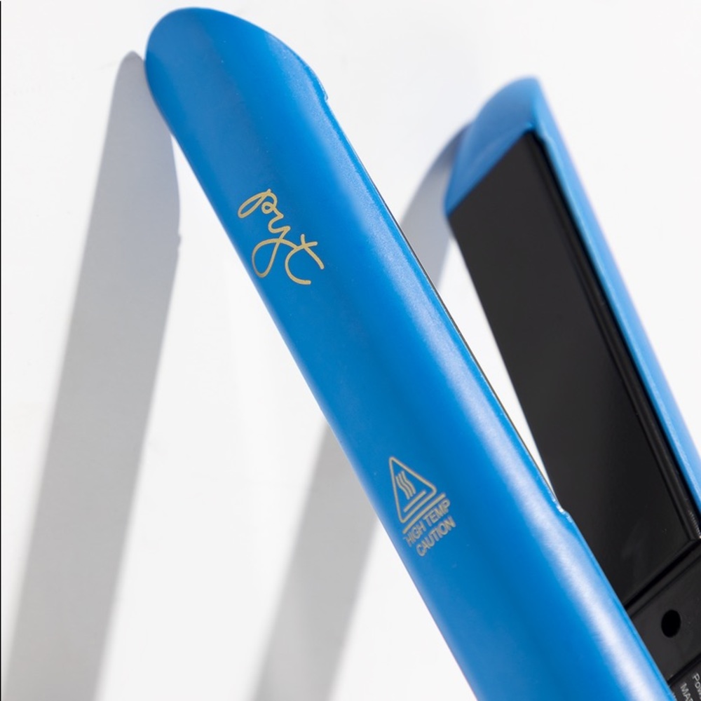 🎀PYT ION FUSION 2.0 TITANIUM STYLER
BLUE SAPPHIRE - Picture 5 of 10